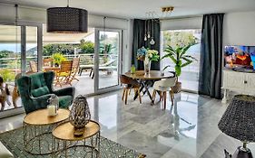 Panoramic Home